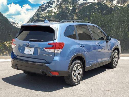 2020 Subaru Forester Premium