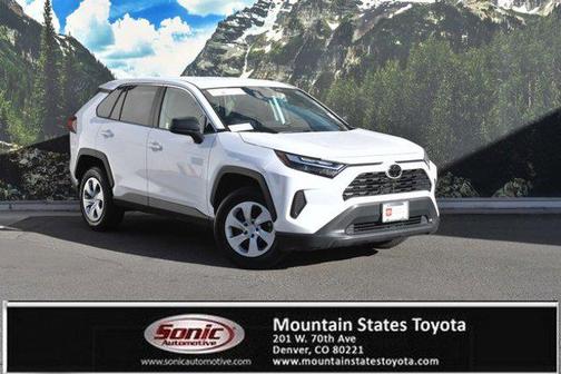 2024 Toyota RAV4 LE