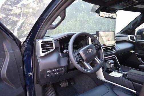 2025 Toyota Tundra Hybrid Platinum