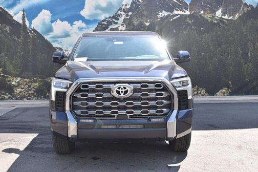 2025 Toyota Tundra Hybrid Platinum
