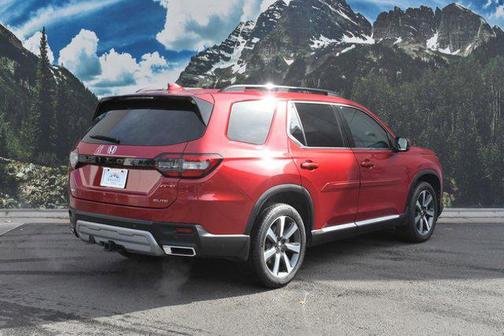 2023 Honda Pilot AWD Elite