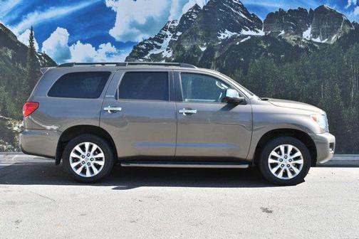 2010 Toyota Sequoia Limited