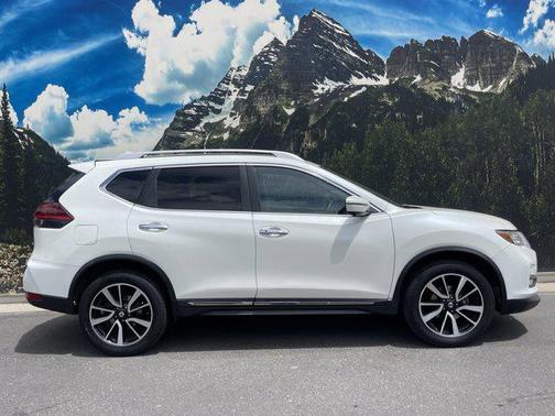 2019 Nissan Rogue SL