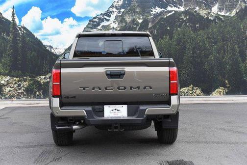 2025 Toyota Tacoma TRD Off Road