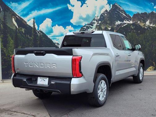 2025 Toyota Tundra SR5