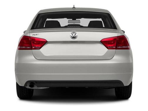 Night Blue Metallic 2014 Volkswagen Passat 1.8T Auto SE w/Sunroof & Nav