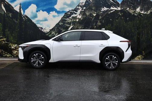 Wind Chill Pearl 2024 Toyota bZ4X XLE