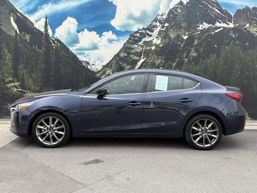 2018 Mazda Mazda3 Touring