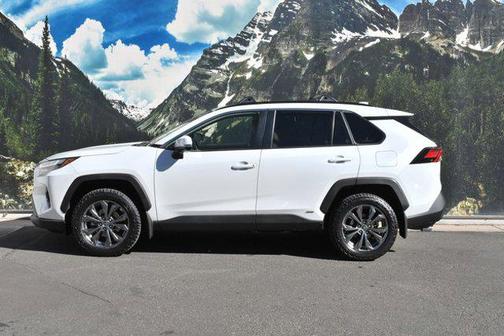 2023 Toyota RAV4 Hybrid XLE Premium