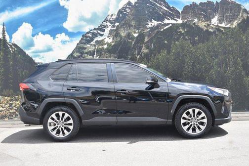 2019 Toyota RAV4 Limited
