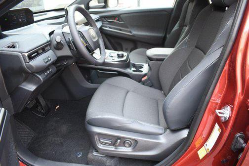 Tandoori 2026 Toyota C-HR SE