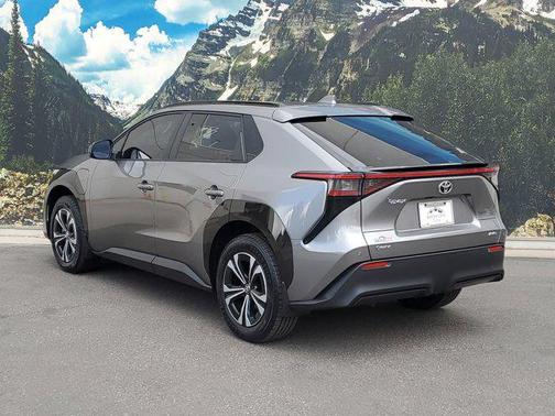 2024 Toyota bZ4X XLE