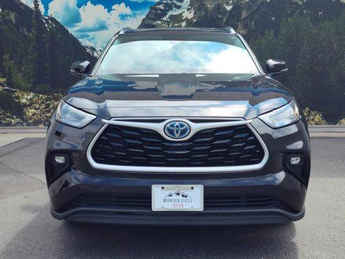 2020 Toyota Highlander Hybrid XLE