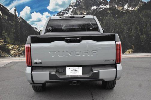 2025 Toyota Tundra Hybrid Platinum