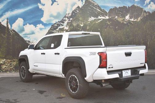 2025 Toyota Tacoma TRD Off Road