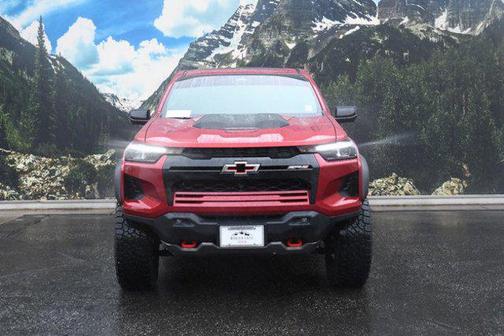 Radiant Red Tintcoat 2024 Chevrolet Colorado ZR2