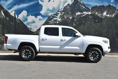 2020 Toyota Tacoma SR