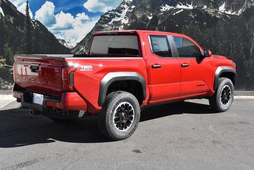 2025 Toyota Tacoma TRD Off Road
