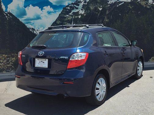 2009 Toyota Matrix Base