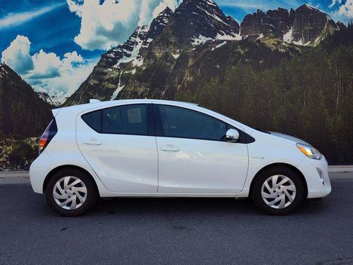 2015 Toyota Prius c Two