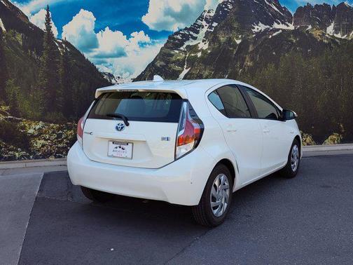 2015 Toyota Prius c Two