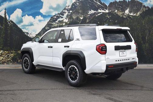 2025 Toyota 4Runner TRD Off Road