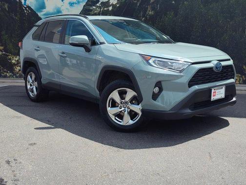 2021 Toyota RAV4 Hybrid XLE Premium