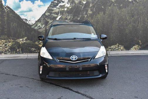 2014 Toyota Prius v Three
