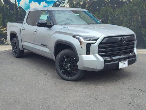 2025 Toyota Tundra Hybrid Platinum