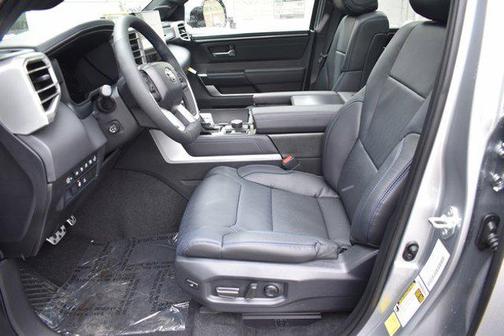 2025 Toyota Tundra Hybrid Platinum