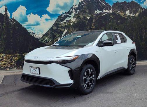 2025 Toyota bZ4X XLE
