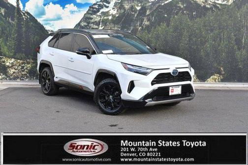 2024 Toyota RAV4 Hybrid SE