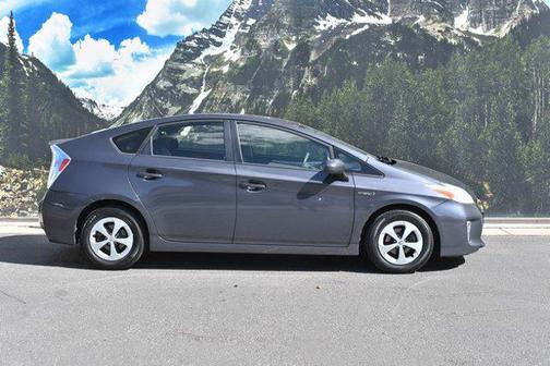 2014 Toyota Prius Two
