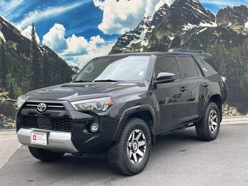 2022 Toyota 4Runner TRD Off Road