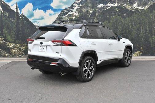 Wind Chill Pearl/Midnight Black Metallic 2023 Toyota RAV4 Prime XSE
