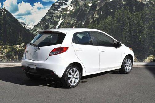 2013 Mazda Mazda2 Touring