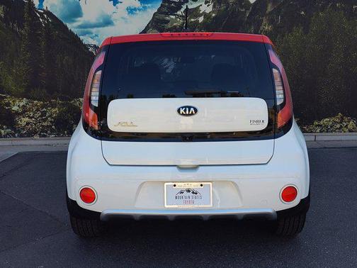2017 Kia Soul +
