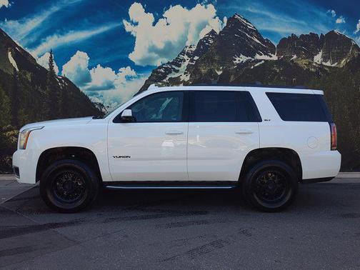2019 GMC Yukon SLT