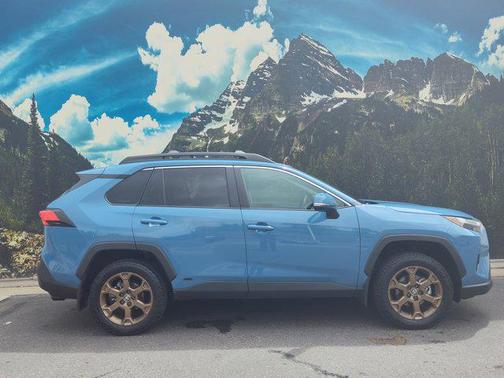 2023 Toyota RAV4 Hybrid Woodland Edition