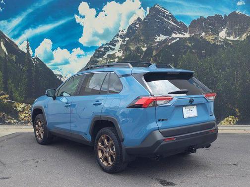 2023 Toyota RAV4 Hybrid Woodland Edition
