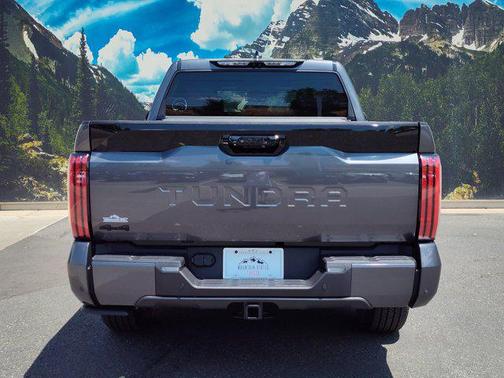 2025 Toyota Tundra Platinum