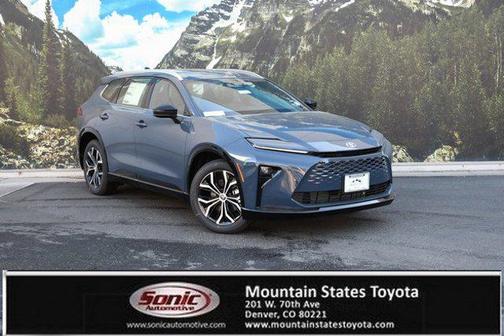 2025 Toyota Crown Signia XLE