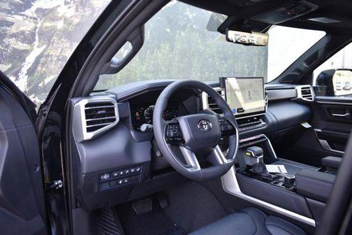 2025 Toyota Tundra Hybrid Platinum
