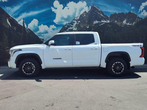 2025 Toyota Tundra SR5
