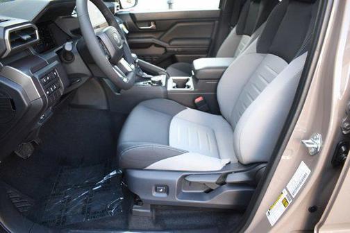 2026 Toyota Tacoma Hybrid TRD Off Road