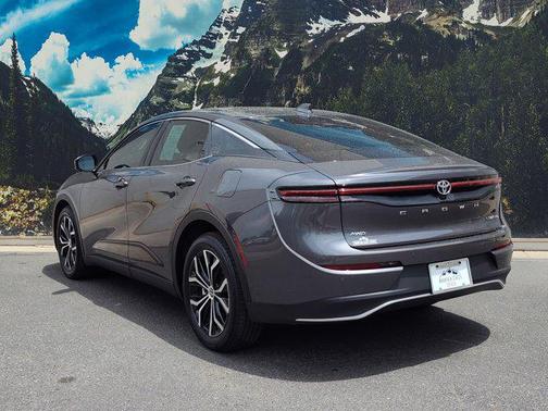 2023 Toyota Crown Limited