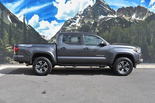 2019 Toyota Tacoma TRD Sport