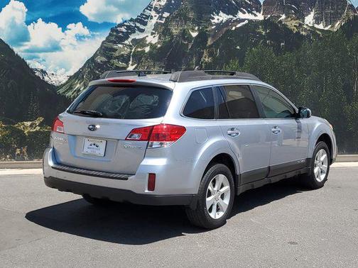 2014 Subaru Outback 2.5i Premium