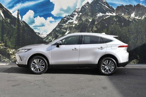 2021 Toyota Venza XLE