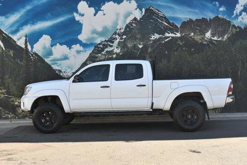 2014 Toyota Tacoma Base